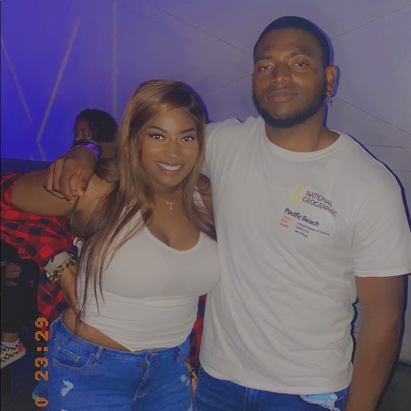 Meet your Posher, Marshauna - Picture 3 of 6